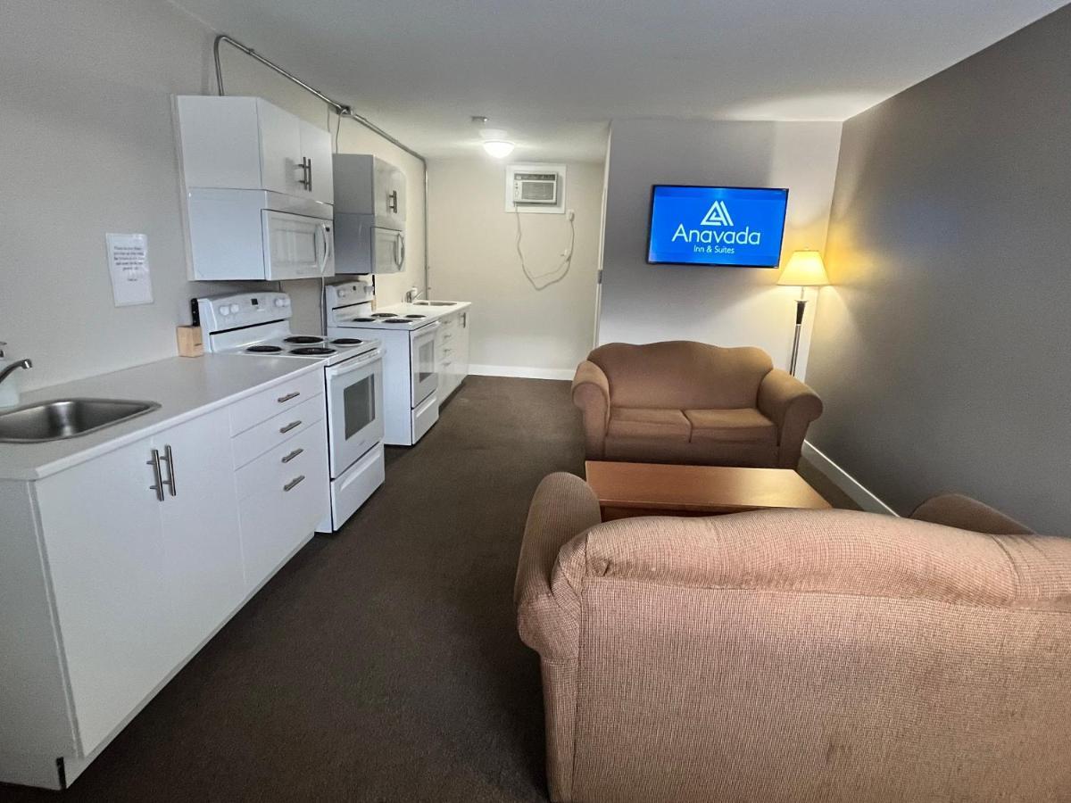 Anavada Inn & Suites - Prince George Bagian luar foto